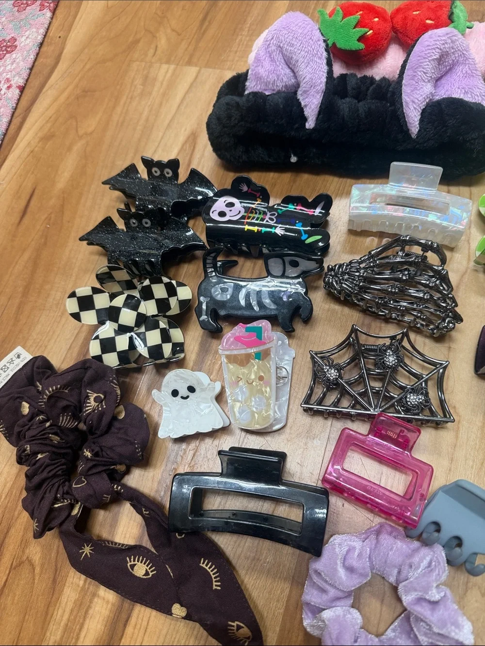 Hair Clips and Accessories - Multi-Color
